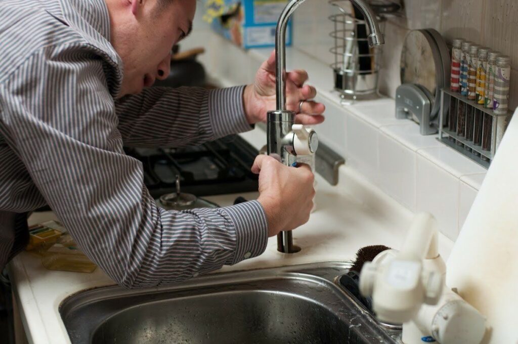 ON STAYCATION? 5 PLUMBING PROJECTS TO IMPROVE YOUR PLUMBING
